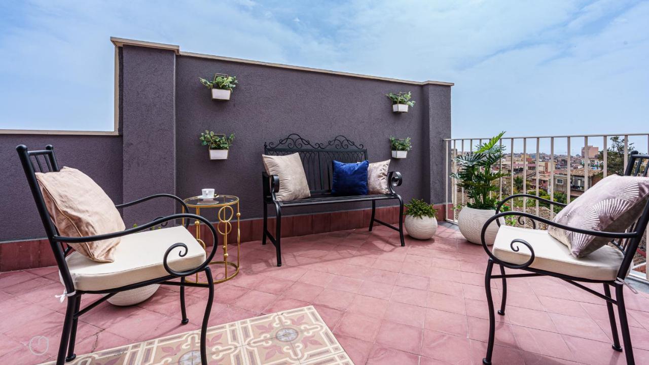 Palazzo Nouveau Apartment Catania Exterior photo